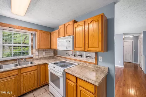 522 Crook Street Hampton Tn 37658, Hampton, TN 37658 photo 40