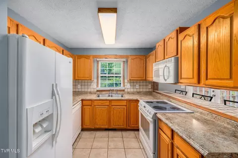 522 Crook Street Hampton Tn 37658, Hampton, TN 37658 photo 38