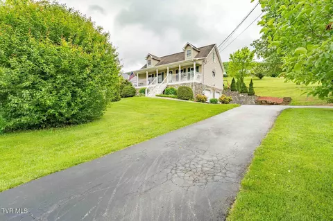 522 Crook Street Hampton Tn 37658, Hampton, TN 37658 photo 3