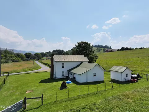236 Brobeck Hill Rd Limestone Tn 37681, Limestone, TN 37681 photo 3