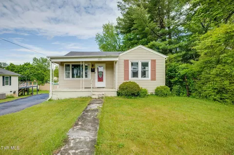 2304 Bay Street Bristol Tn 37620, Bristol, TN 37620