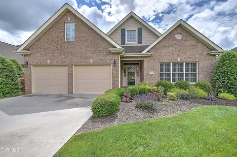1018 Waterbrooke Lane Johnson City Tn 37604, Johnson City, TN 37604