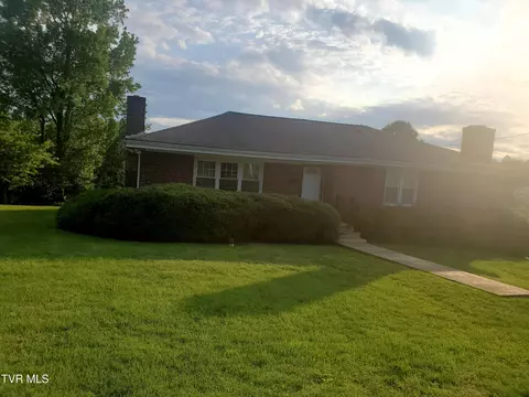 405 7th Street Newport Tn 37821, Newport, TN 37821