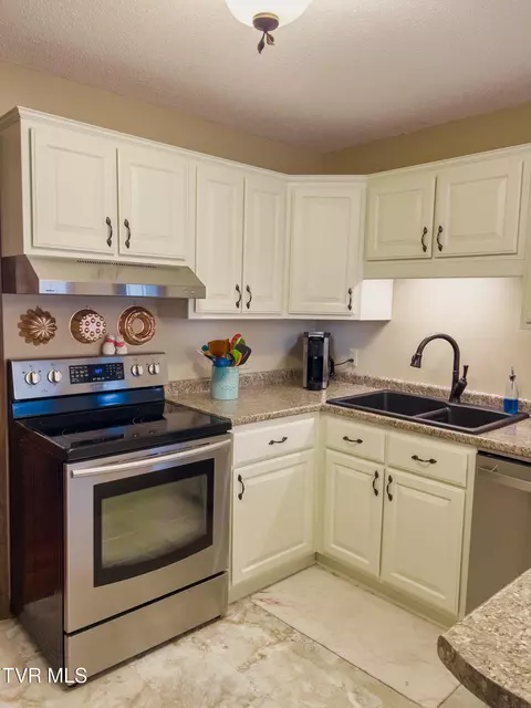 519 Foxgate Drive Erwin Tn 37650, Erwin, TN 37650 photo 10