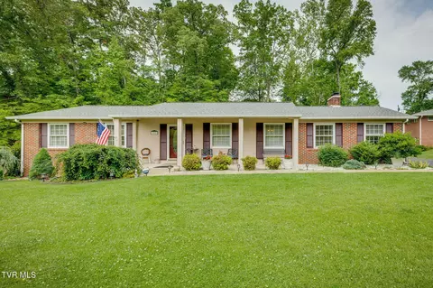 908 Spring Valley Drive Kingsport Tn 37660, Kingsport, TN 37660