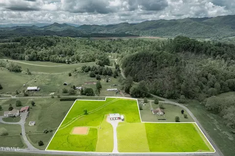 234 Old Dyer Farm Private Lane Mountain City Tn 37683, Mountain City, TN 37683