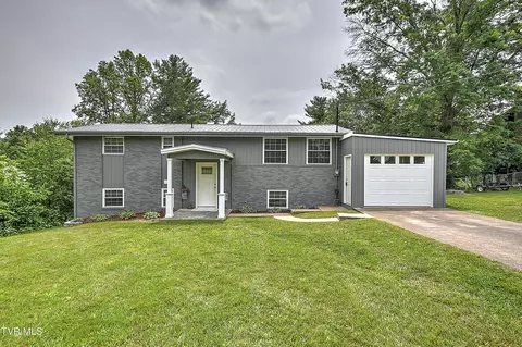 145 Elm Heights Street Johnson City Tn 37615, Johnson City, TN 37615