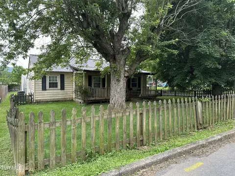 829 Harding Avenue Johnson City Tn 37604, Johnson City, TN 37604