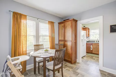 Dining - 326 Cherry Street Greeneville Tn 37745, Greeneville, TN 37745 photo 1 of 2