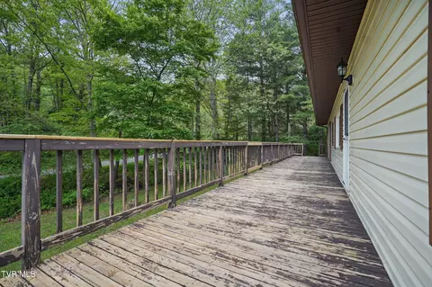 Exterior - 8020 Rock Switch Road Wise Va 24293, Wise, VA 24293 photo 6 of 10