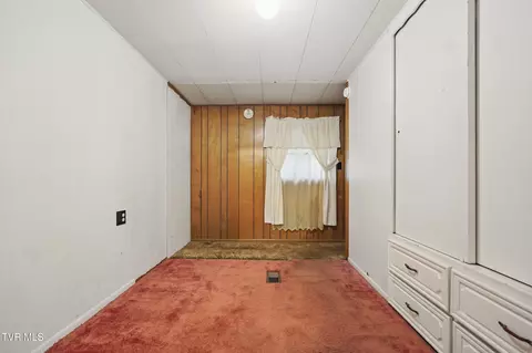 Bedroom - 8020 Rock Switch Road Wise Va 24293, Wise, VA 24293 photo 4 of 6
