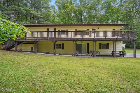 Exterior - 8020 Rock Switch Road Wise Va 24293, Wise, VA 24293 photo 2 of 10