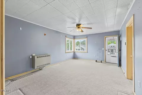 Living - 648 Maple Avenue Erwin Tn 37650, Erwin, TN 37650 photo 1 of 2
