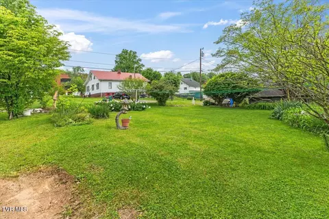 Exterior - 648 Maple Avenue Erwin Tn 37650, Erwin, TN 37650 photo 4 of 7