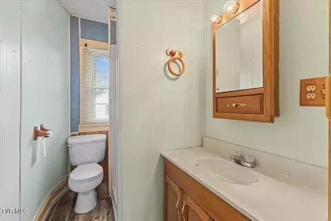 Bath - 648 Maple Avenue Erwin Tn 37650, Erwin, TN 37650 photo 1 of 2