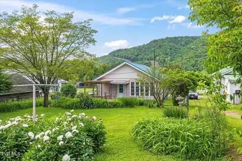 Exterior - 648 Maple Avenue Erwin Tn 37650, Erwin, TN 37650 photo 7 of 7