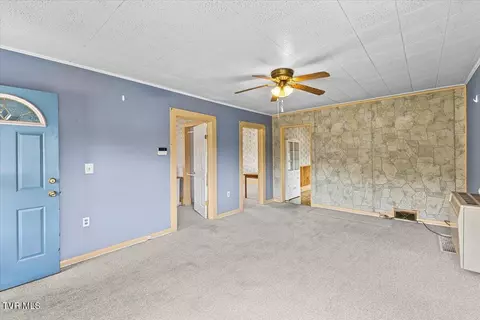 Living - 648 Maple Avenue Erwin Tn 37650, Erwin, TN 37650 photo 2 of 2