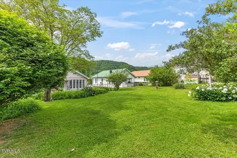Exterior - 648 Maple Avenue Erwin Tn 37650, Erwin, TN 37650 photo 6 of 7