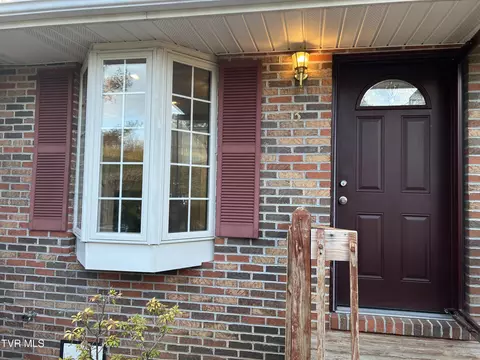 229 Taylor Avenue 3 Elizabethton Tn 37643, Elizabethton, TN 37643