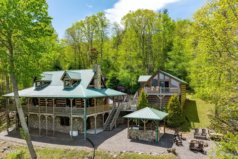 1527 Stone Mountain Road Trade Tn 37691, Trade, TN 37691
