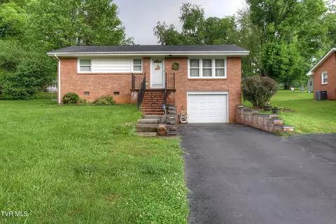 320 Swanee Drive Johnson City Tn 37604, Johnson City, TN 37604