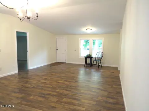 8929 Gateway Drive Wise Va 24293, Wise, VA 24293 photo 5