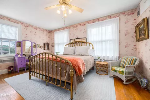 Bedroom - 2107 Bartlett Street Johnson City Tn 37601, Johnson City, TN 37601 photo 3 of 10