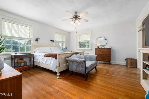 Bedroom - 2107 Bartlett Street Johnson City Tn 37601, Johnson City, TN 37601 photo 5 of 10