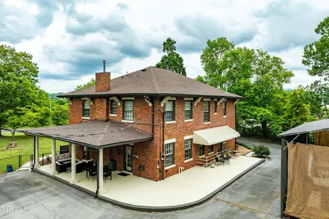 Exterior - 2107 Bartlett Street Johnson City Tn 37601, Johnson City, TN 37601 photo 17 of 29