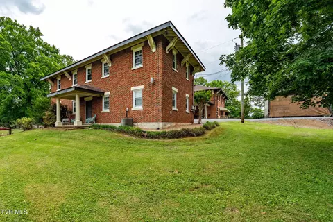 Exterior - 2107 Bartlett Street Johnson City Tn 37601, Johnson City, TN 37601 photo 19 of 29