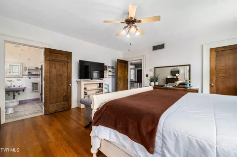 Bedroom - 2107 Bartlett Street Johnson City Tn 37601, Johnson City, TN 37601 photo 7 of 10