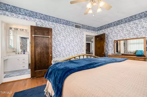 Bedroom - 2107 Bartlett Street Johnson City Tn 37601, Johnson City, TN 37601 photo 2 of 10