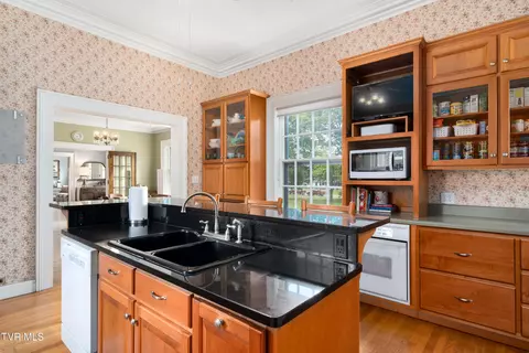 Kitchen - 2107 Bartlett Street Johnson City Tn 37601, Johnson City, TN 37601 photo 4 of 6