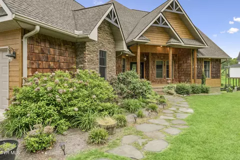 2220 Old Tusculum Road Greeneville Tn 37745, Greeneville, TN 37745