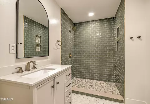 1025 Fairmount Avenue Bristol Va 24201, Bristol, VA 24201 photo 24