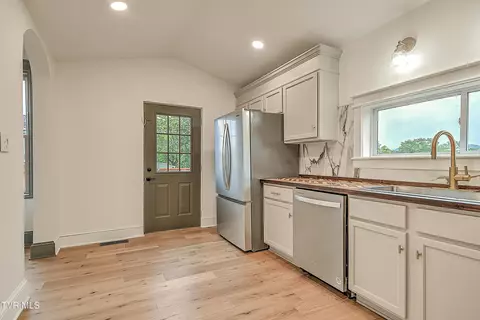 1025 Fairmount Avenue Bristol Va 24201, Bristol, VA 24201 photo 14