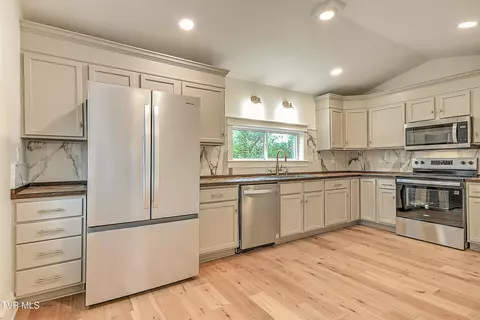 1025 Fairmount Avenue Bristol Va 24201, Bristol, VA 24201 photo 12