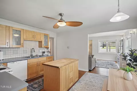 Kitchen - 744 NE Hurricane Road Wise Va 24293, Wise, VA 24293 photo 2 of 3
