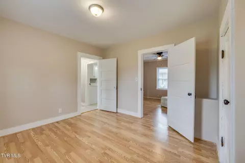 Bedroom - 1774 Highway 93 Fall Branch Tn 37656, Fall Branch, TN 37656 photo 2 of 5