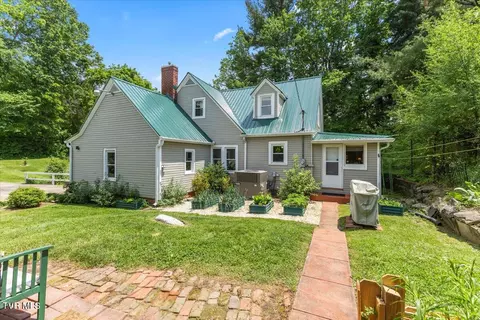 Exterior - 71 Thistle Cove Greeneville Tn 37745, Greeneville, TN 37745 photo 10 of 21