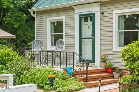 Exterior - 71 Thistle Cove Greeneville Tn 37745, Greeneville, TN 37745 photo 6 of 21