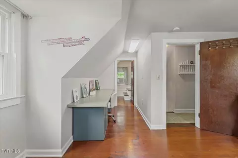 Entry Way - 71 Thistle Cove Greeneville Tn 37745, Greeneville, TN 37745 photo 5 of 5