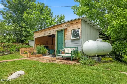 Exterior - 71 Thistle Cove Greeneville Tn 37745, Greeneville, TN 37745 photo 14 of 21