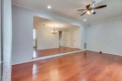 Living - 1101 E 8th Avenue 5 Johnson City Tn 37601, Johnson City, TN 37601 photo 3 of 3