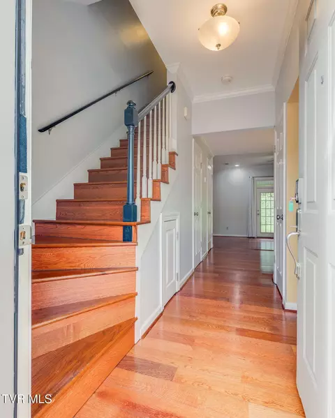 Entry Way - 1101 E 8th Avenue 5 Johnson City Tn 37601, Johnson City, TN 37601 photo 1 of 3