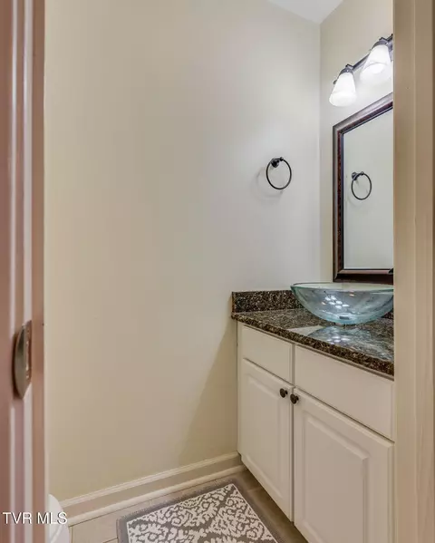 Bath - 1101 E 8th Avenue 5 Johnson City Tn 37601, Johnson City, TN 37601 photo 1 of 3