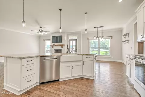 Kitchen - 1030 Savin Falls Gray Tn 37615, Gray, TN 37615 photo 3 of 3