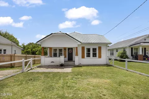 4217 Sullivan Gardens Drive Kingsport Tn 37660, Kingsport, TN 37660
