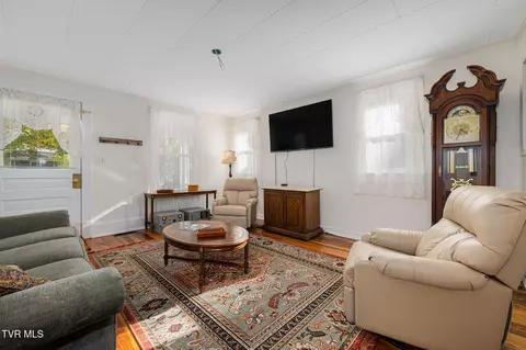 215 Clinchfield Avenue Erwin Tn 37650, Erwin, TN 37650 photo 28