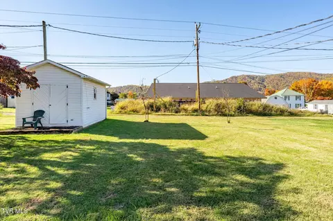 215 Clinchfield Avenue Erwin Tn 37650, Erwin, TN 37650 photo 14